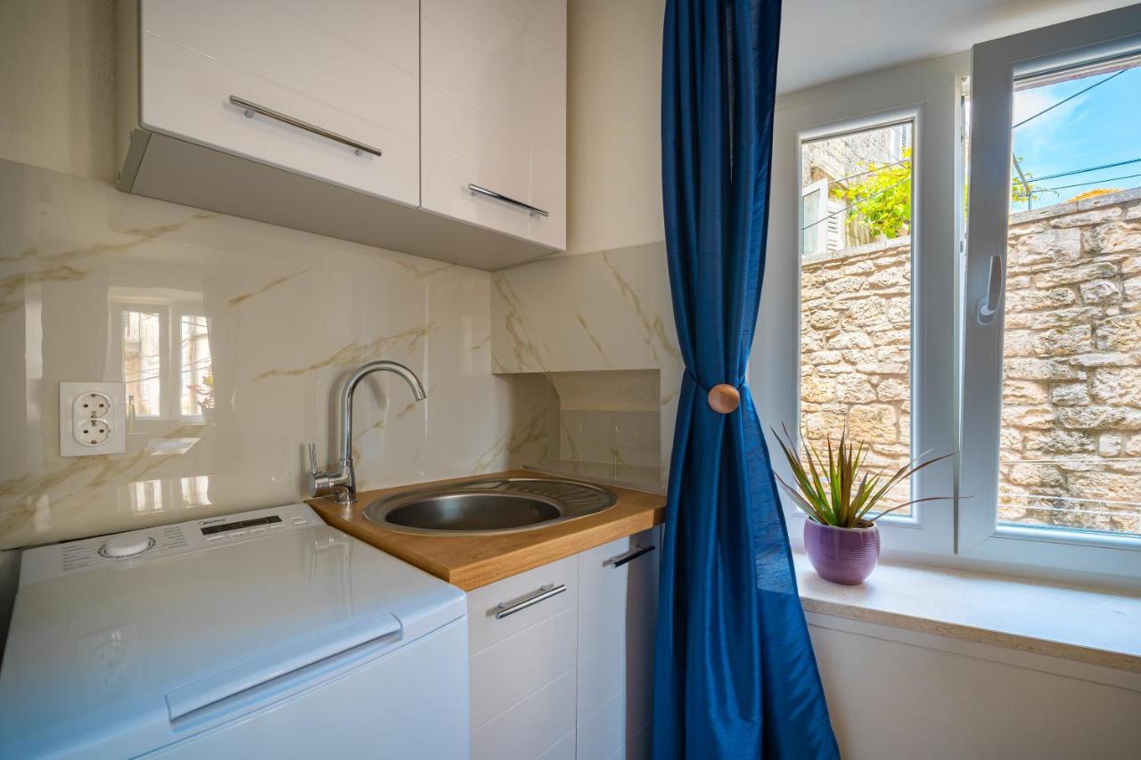 Apartment Rose Корчула Екстер'єр фото